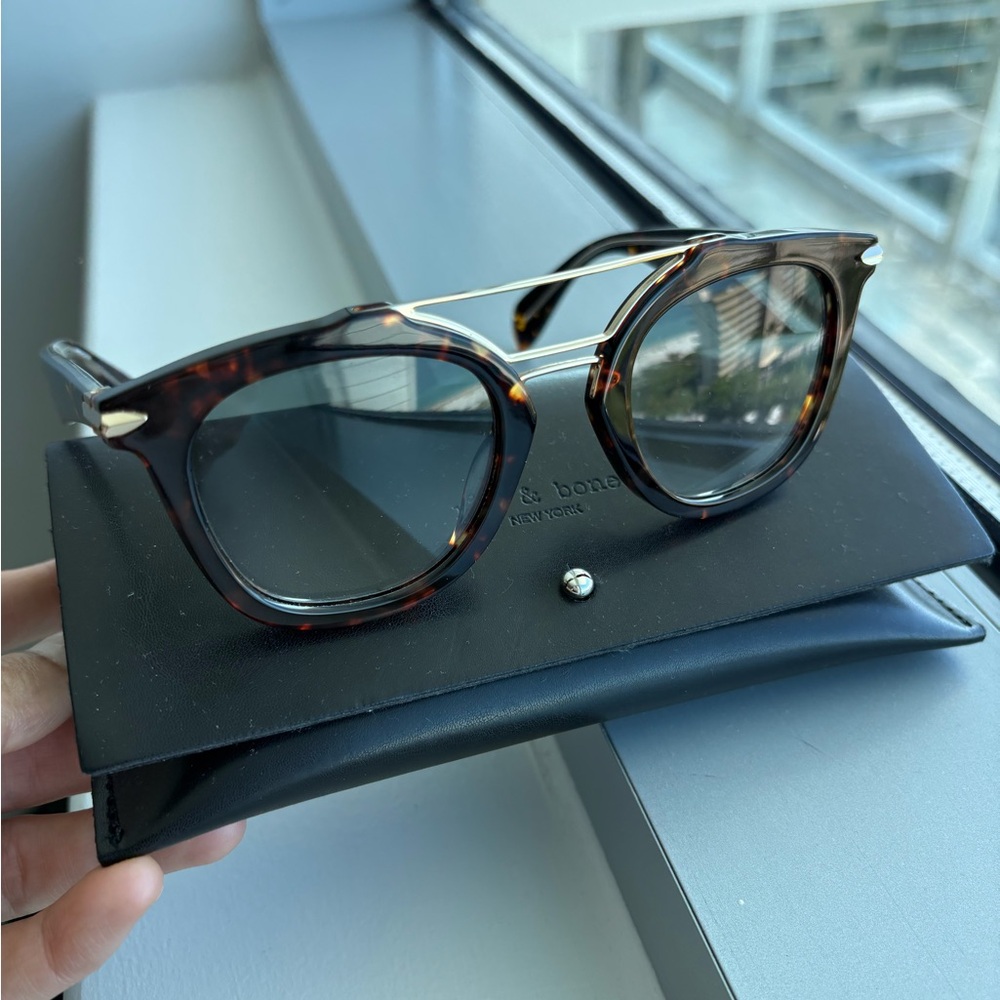 rag & bone Tortoise Sunglasses